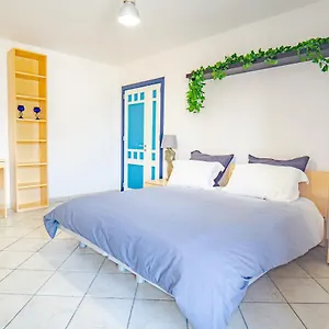 Castle Living Apartamento